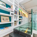 Between Saint Germain & Eiffel Tower High Ceiling Renovated Townhouse Terrace Ac!!!!